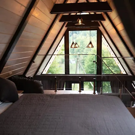 дім у карпатах * Richka