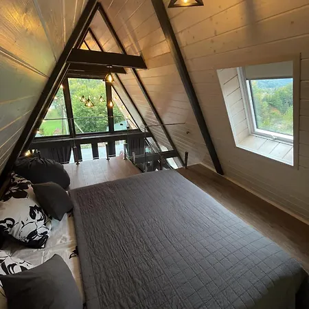 Casa de Férias дім у карпатах Richka